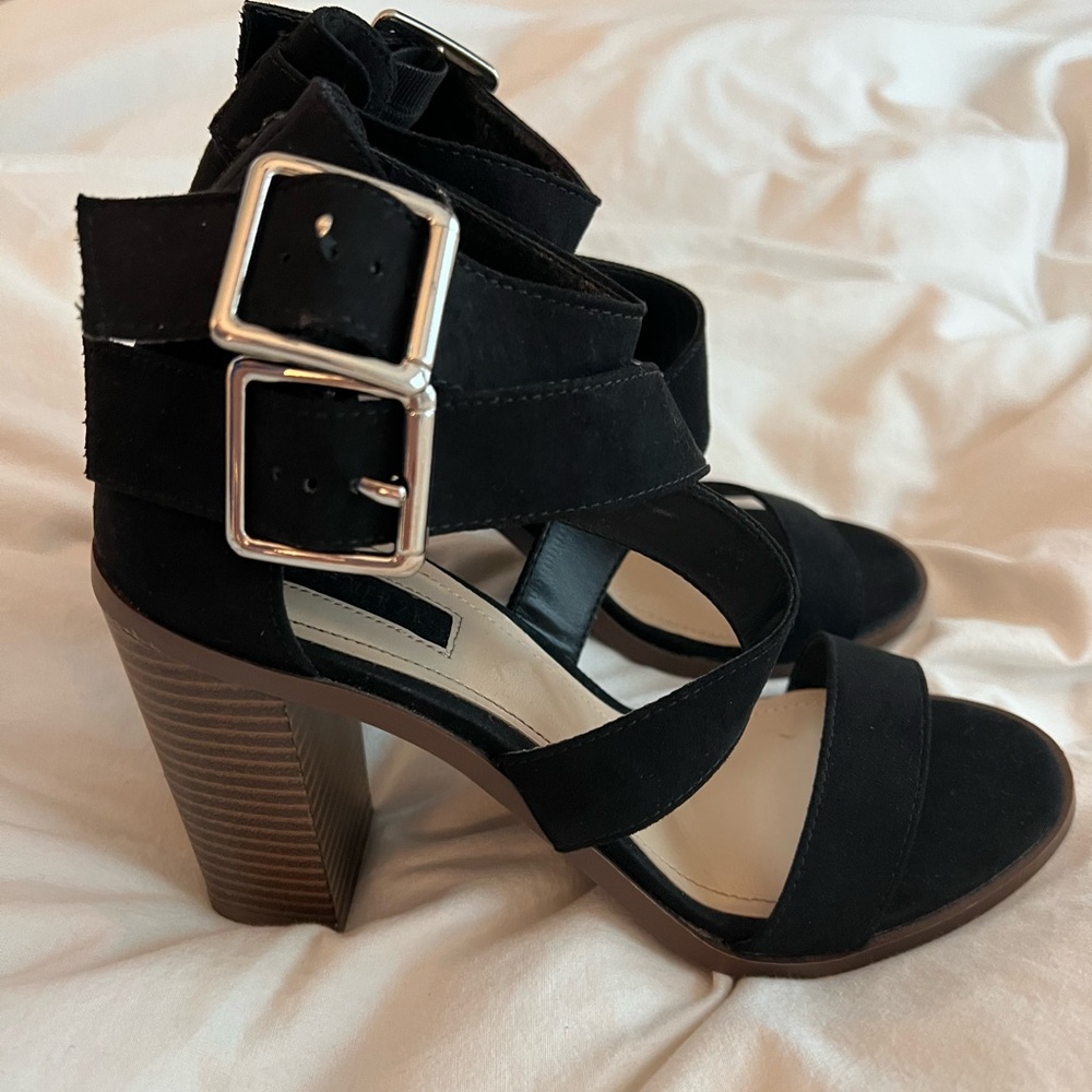 Black buckle strappy heels